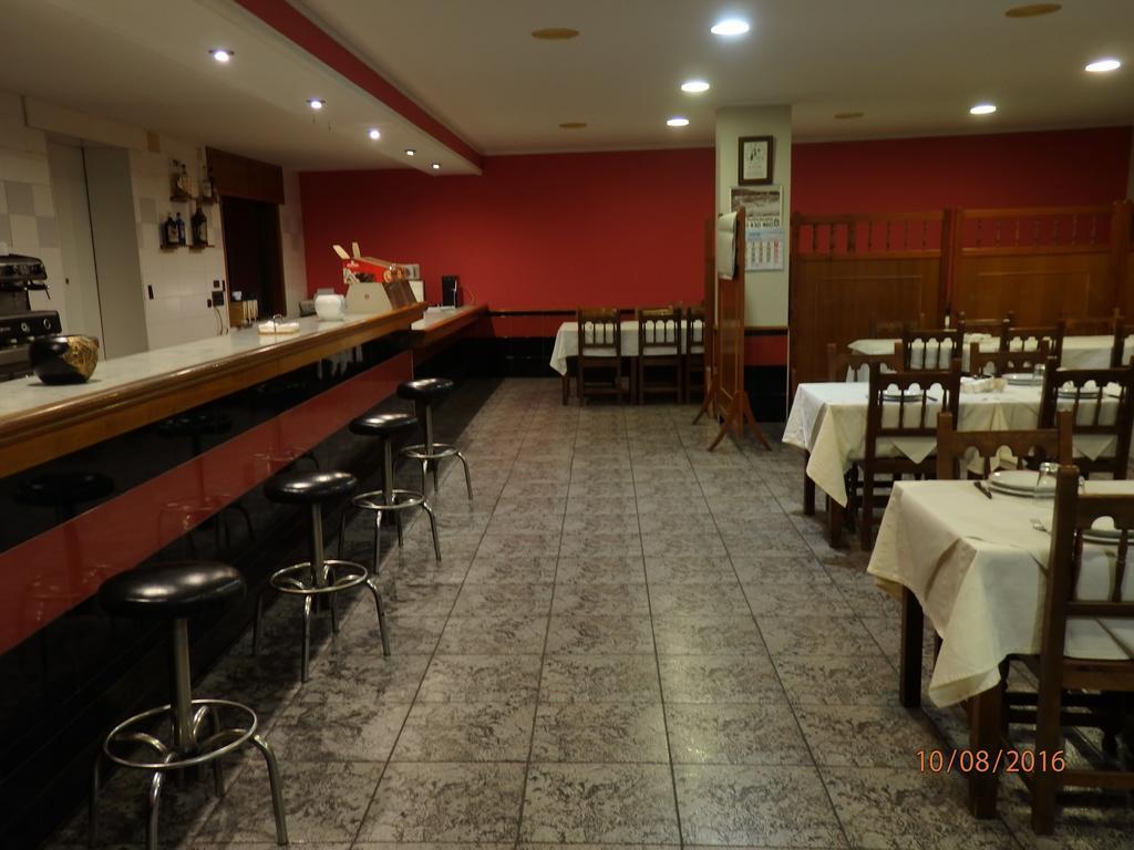 Pension Meson Paz 蓬特德乌梅 外观 照片