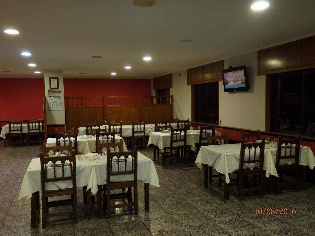Pension Meson Paz 蓬特德乌梅 外观 照片